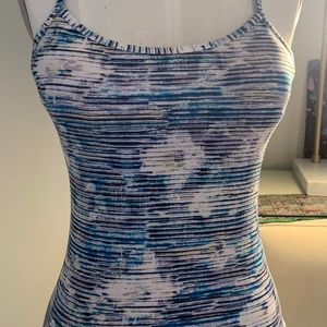 Lululemon size 6 multicolor yoga top-LAST DISCOUNT